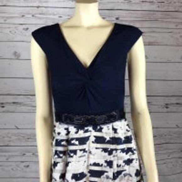 Teri Jon Knot front V-Neck Printed Navy & White Ball evening Gown dress size 2 - Picture 8 of 13